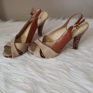 Gorgeous leopard print slingbacks